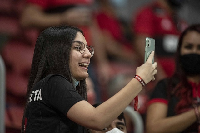 要在强手如 要在强手如